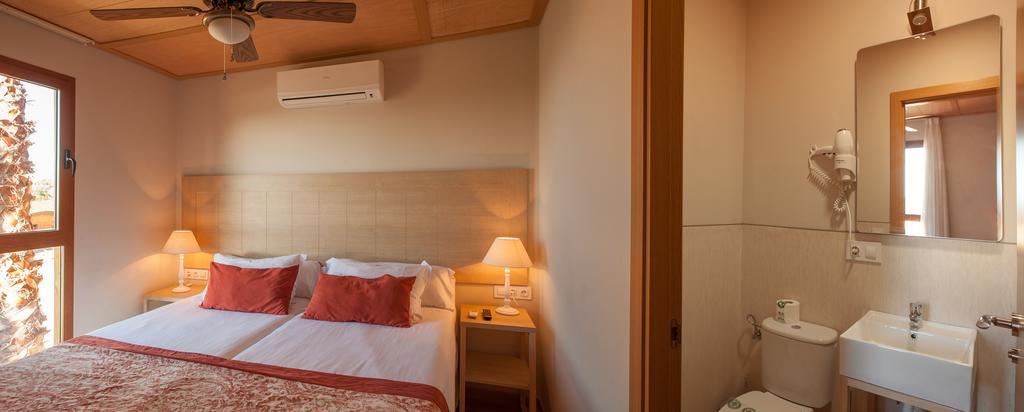 Bungalow de 3 dormitorios con acceso al parque Terra Natura (3 adultos)