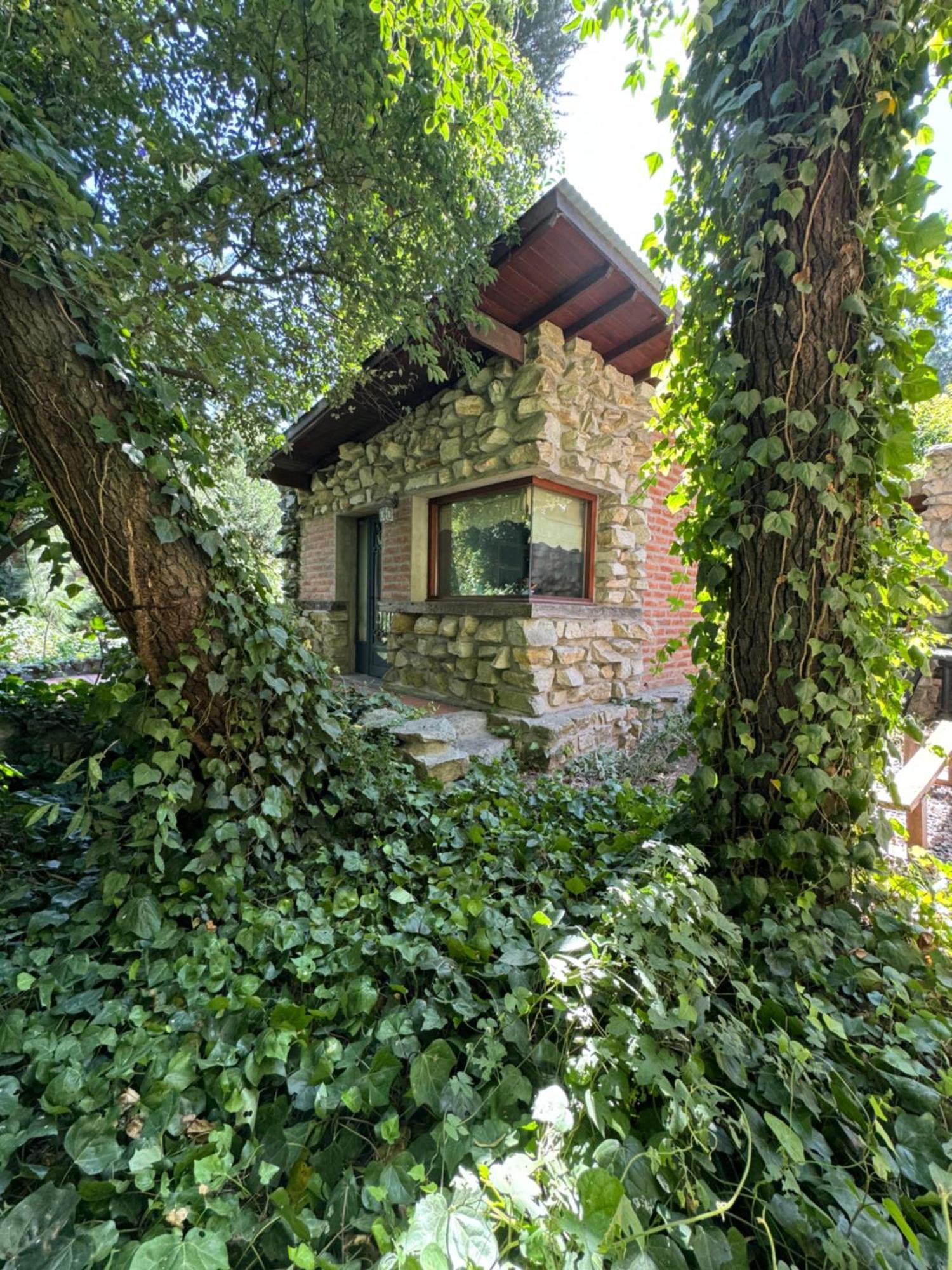 Bungalow