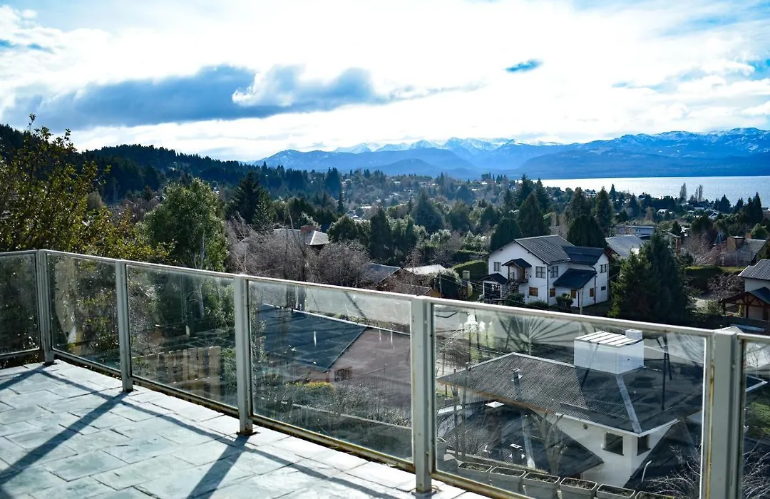 Casa Cerro Dorado vista al lago-1