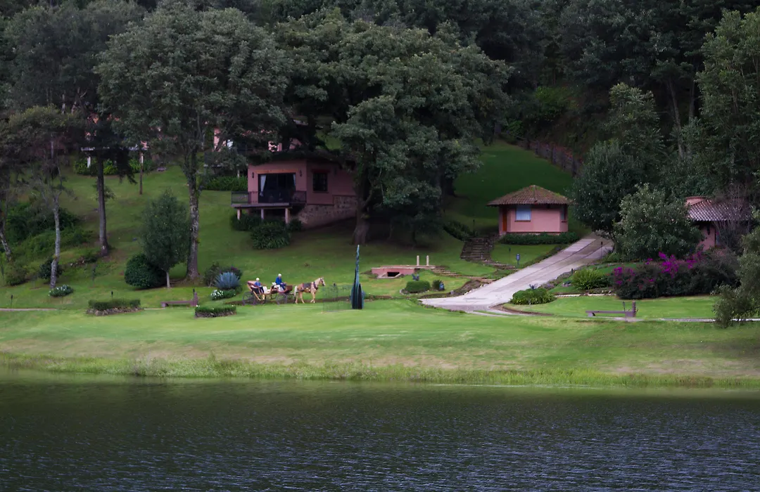 Sierra Lago-1