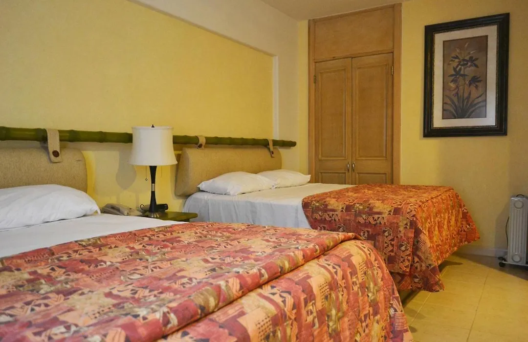 Cumbres Hotel & Cabanas-1