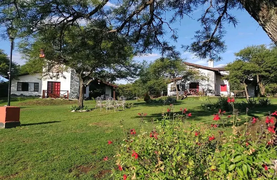 Casas De Campo Rey Garcia-1
