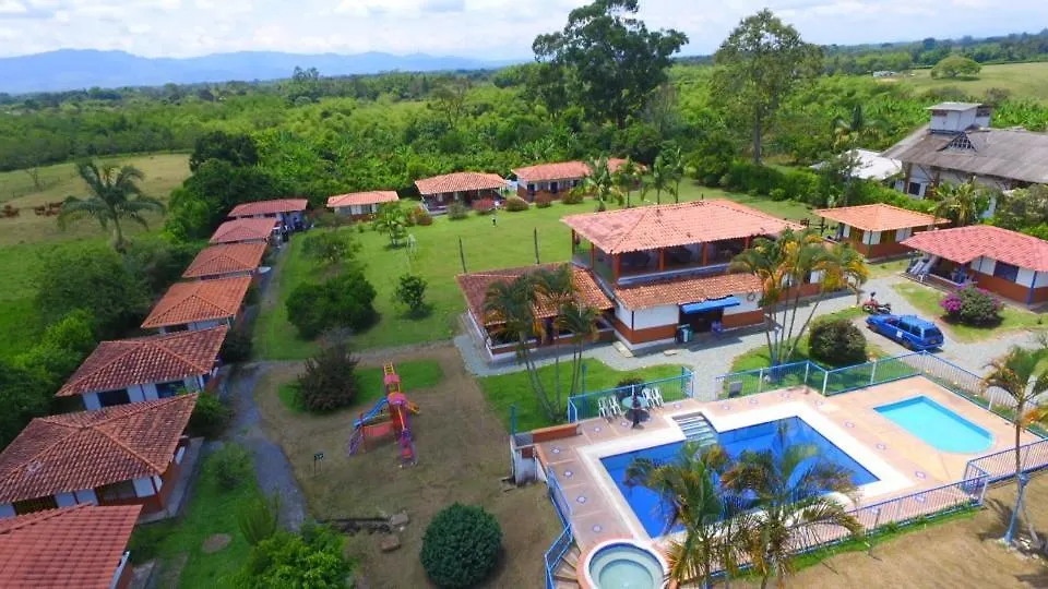 FINCA HOTEL LAS CABAÑAS DEL Parque-1