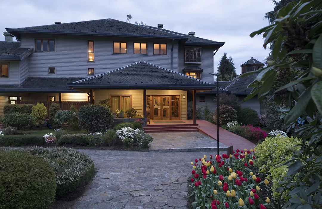Hotel y Cabañas Lago Ranco - Caja los Andes-1