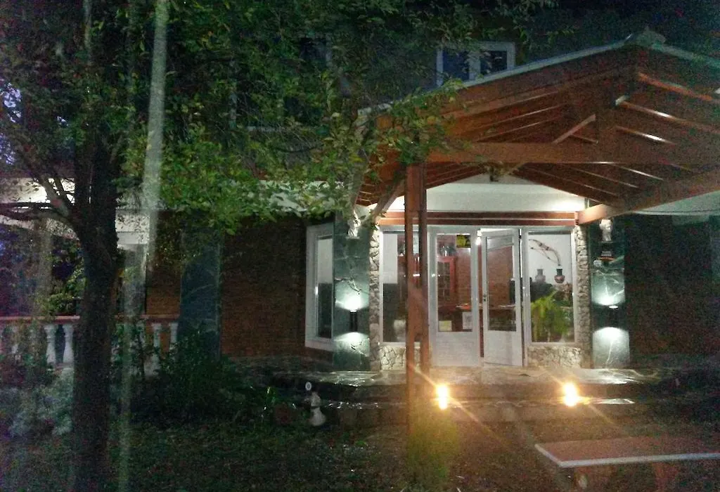 Hotel Foxes-1