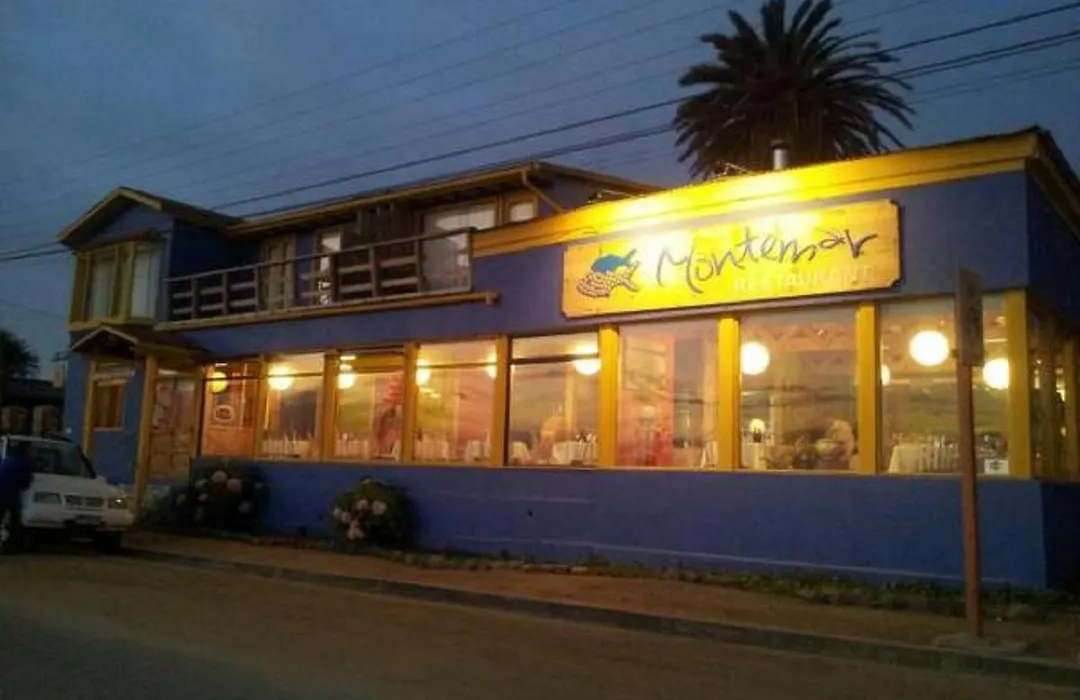 Cabañas, Habitaciones y Restaurant Montemar-1