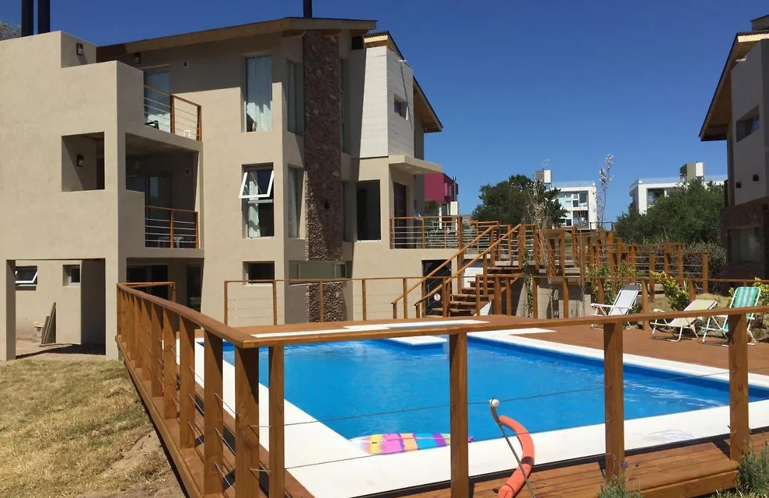 Brisas Del Mar-1