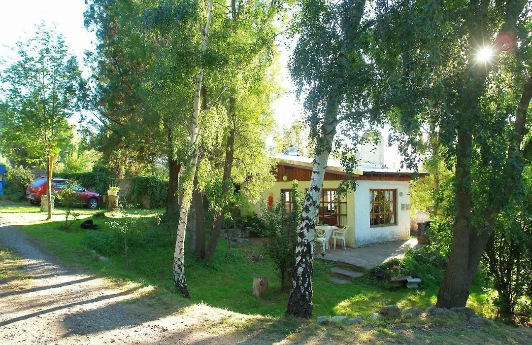 Cabañas del Faldeo Titos-1