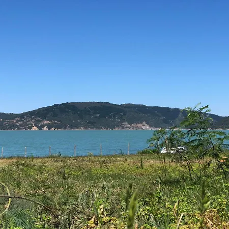 Marina Del Lago-3