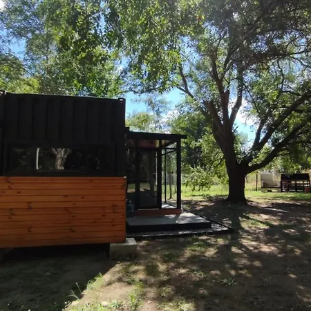 Moderna cabaña en Lomas Altas CH-3