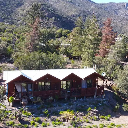 Las lomitas de Guayacan, Cabañas y Spa-3