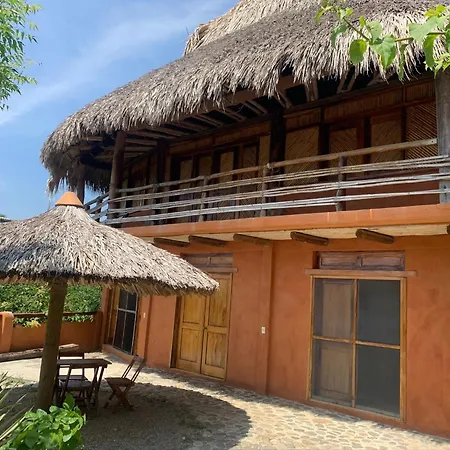 Cabañas Las 3 Marias-2