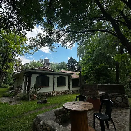 Cabañas Los Hornillos de Juli y Marce-2