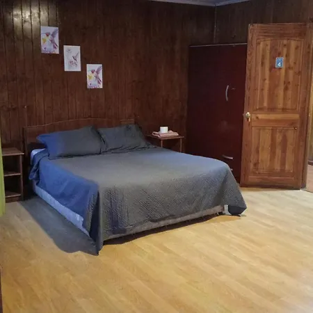Hostal Fx-3