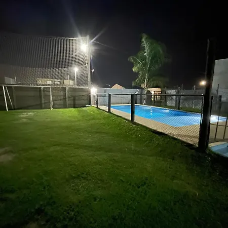 casa-quincho para hospedaje temporal Tio Nico 1-2