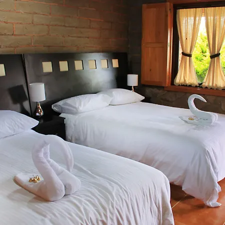 Hotel Y Cabañas Mountain Lodge-3