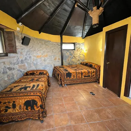 Hotel Selwo Lodge - Animal Park Tickets Included-3