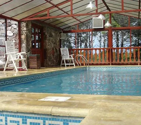 Cabanas Alpinas De Carilo-3