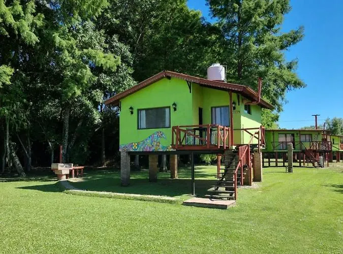 CABAÑAS EN EL DELTA CABAÑA FLOPPY y MORA Tigre