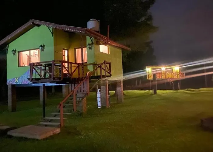 CABAÑAS EN EL DELTA CABAÑA FLOPPY y MORA Tigre