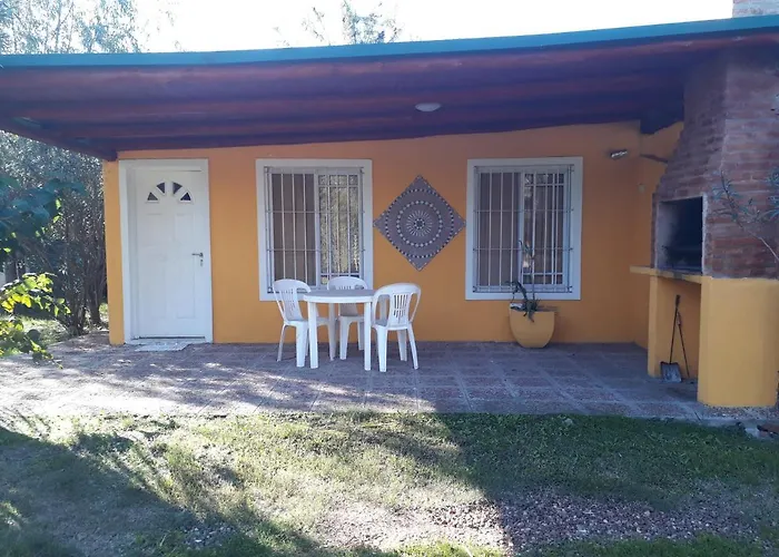 Verde y Sol en la Colonia Bungalows y Cabañas Concepción del Uruguay