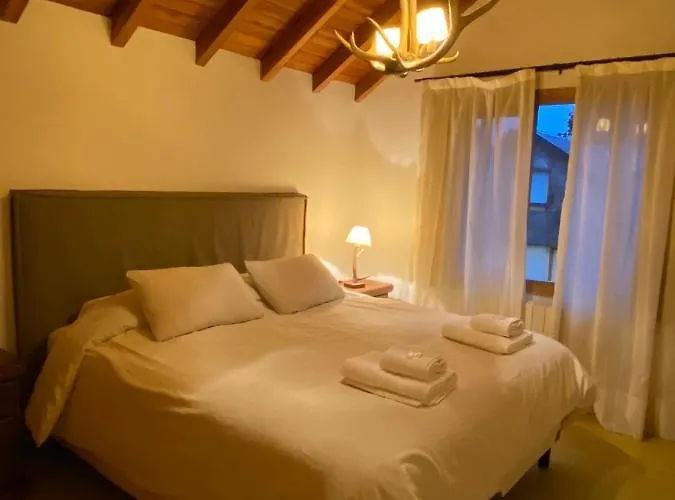 Samay Huasi - 3 dorm en suite - inmejorable ubicación - cochera cub San Martín de los Andes