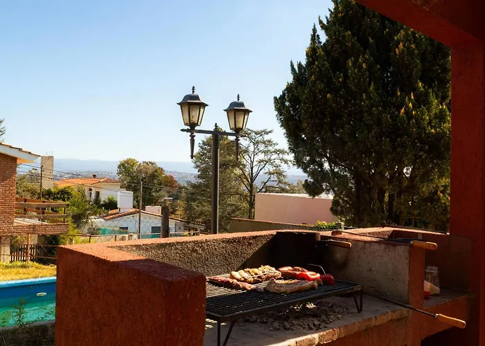 Villa Bella Vista Casa con pileta y terraza Villa Carlos Paz