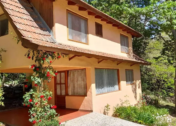 Los Aromos Cabanas & Vinedo Villa Berna
