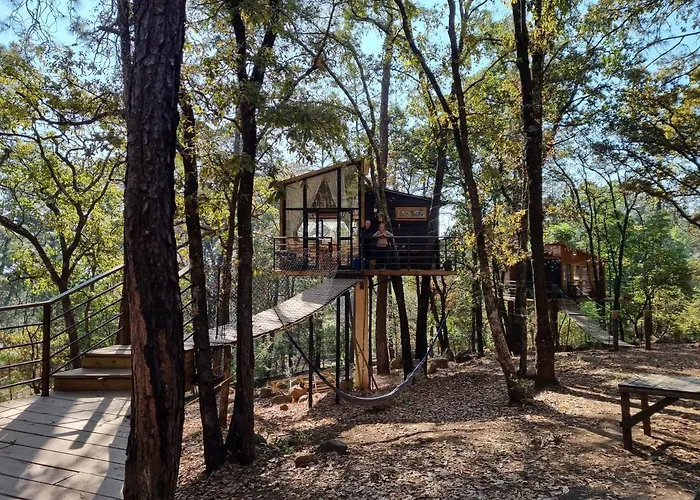 Villa Patagonia, Pinochueco Huasca de Ocampo