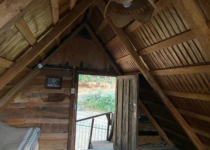 Cabanas Rusticas De Zirahuén