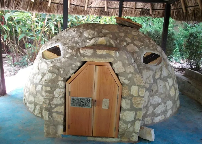 Hotel Cabañas Safari Palenque