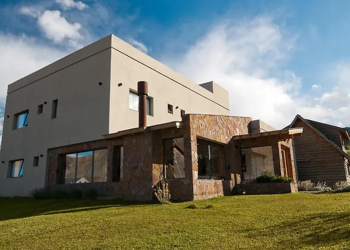 Posada y Cabañas El Barranco El Chaltén