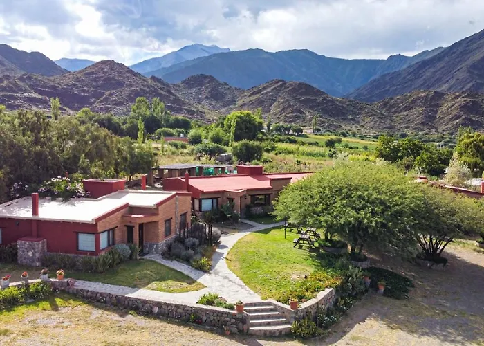 Miraluna Bodega Boutique Cachí