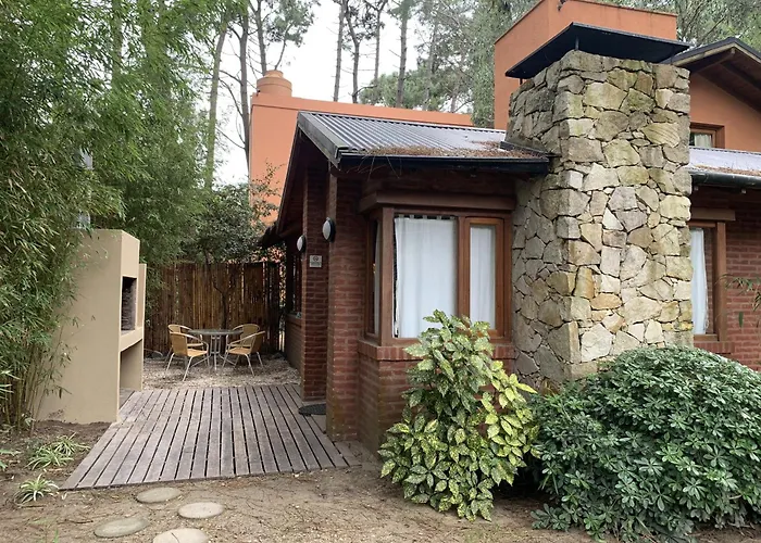 Villa Kimbara Bosque y Mar Mar de Las Pampas