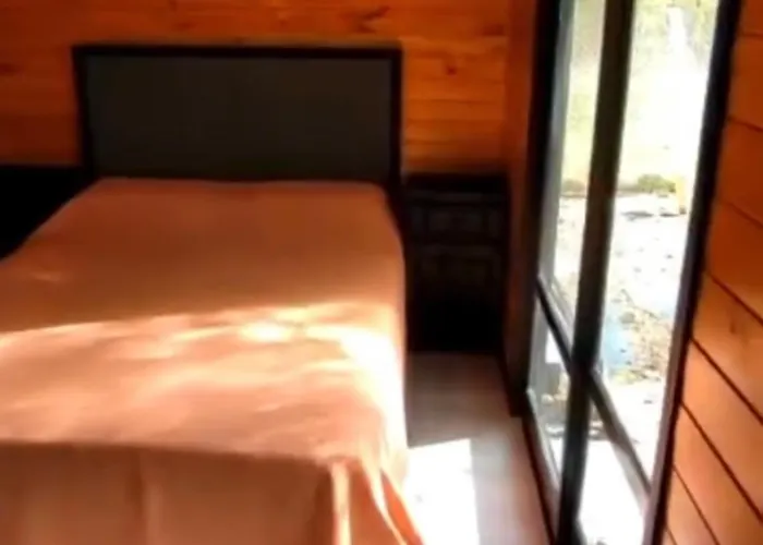 Moderna cabaña en Lomas Altas CH Chascomús