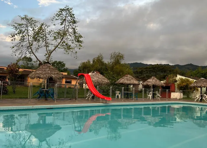 Tacuara Hotel Guaduas