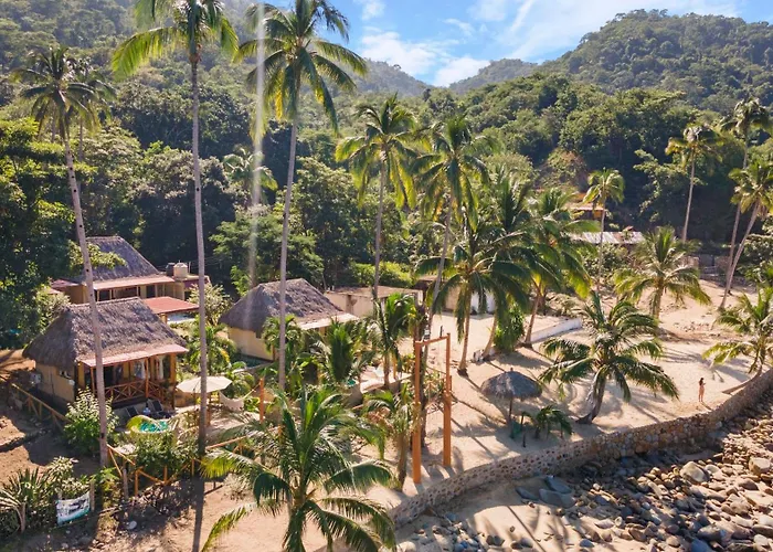 Panchos Paradise Cabaña Parota Puerto Vallarta