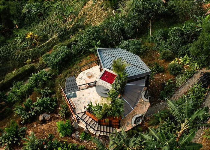 Selva Negra Cabins Pereira