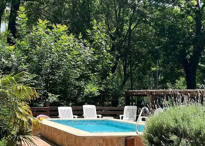 Cabañas Das Dorf Costa del Este