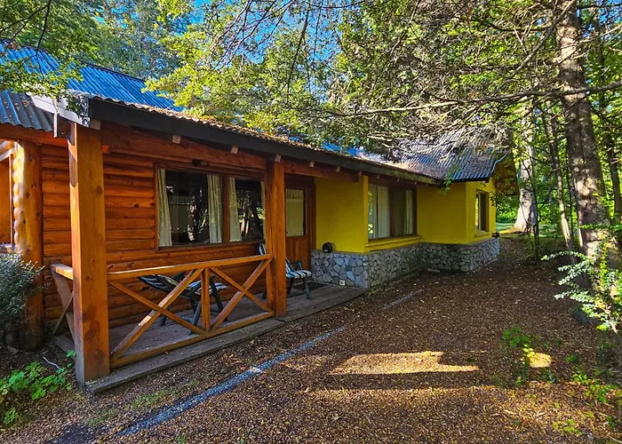Cabañas Rukayen Villa La Angostura