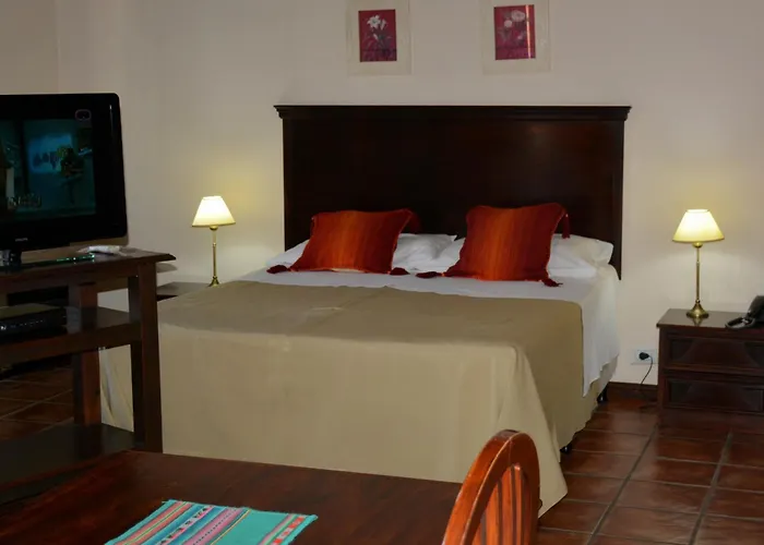 Las Ardillas Cabañas y Suites La Falda