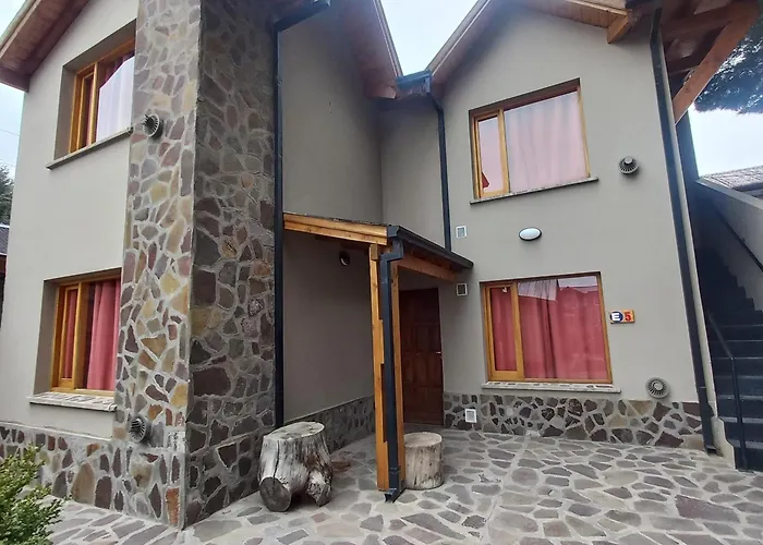 Cabañas Pailalen-Planta alta Esquel