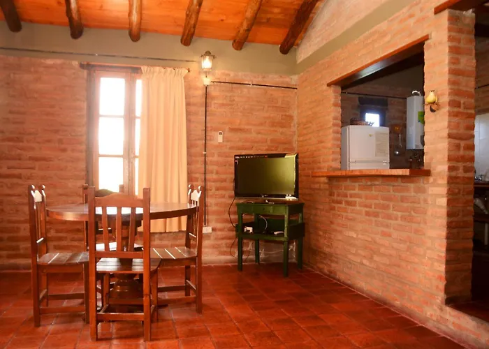 LA TOMA Complejo de Montaña - Cabañas y Habitaciones en Hosteria Mina Clavero