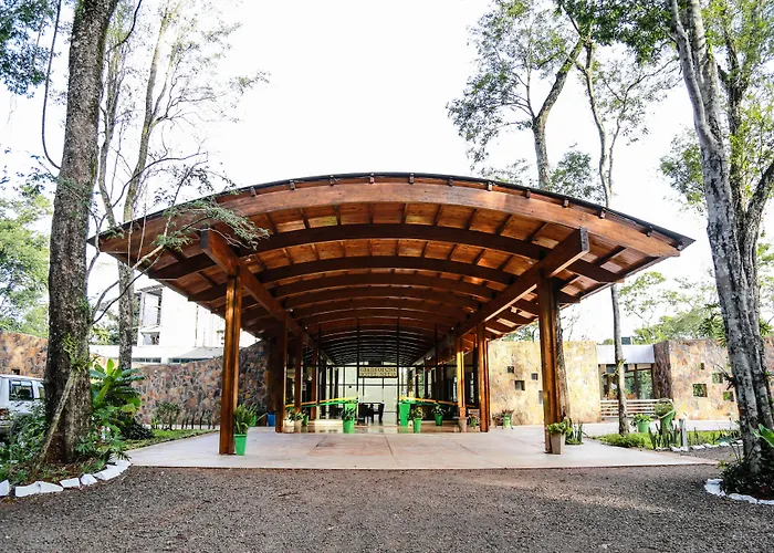 Rainforest Hotel&Cabañas Puerto Iguazú