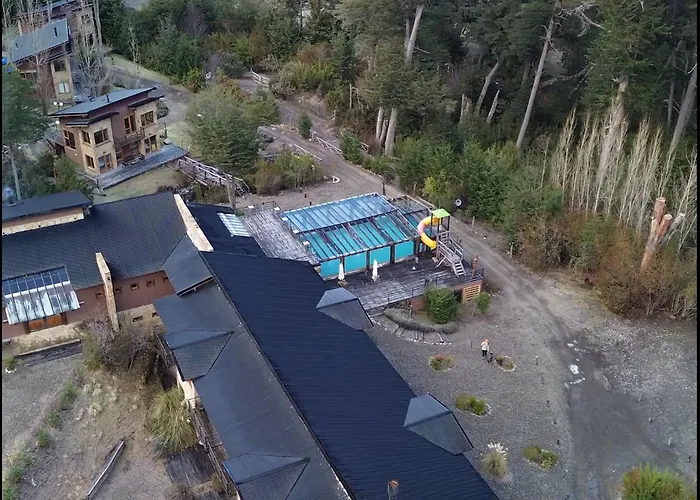 Cabañas y Hosteria El Condor Pasa VLA Villa La Angostura