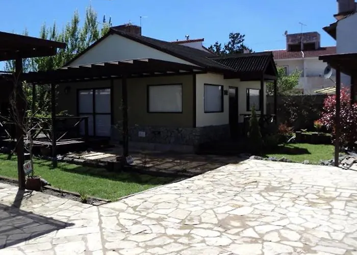 Cabanas La Cholita Hotel Santa Teresita