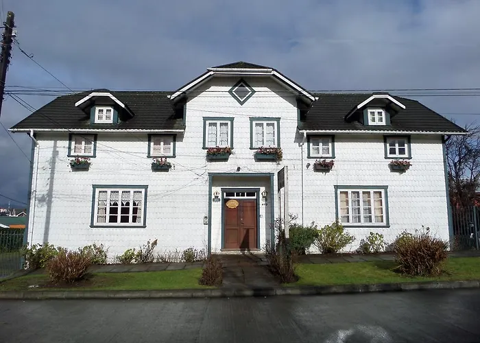 Hostal y Cabañas Villa Germana Puerto Varas