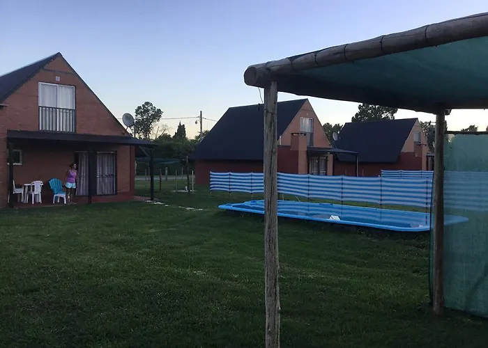 Cabañas Los Sauces Chivilcoy Villa