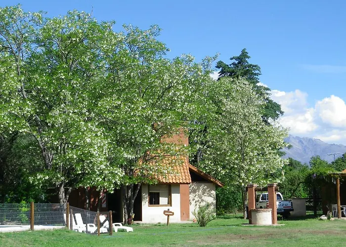 Cabañas La Curucucha Nono