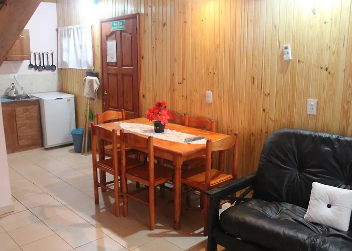 Cabanas El Pindo Villa Puerto Iguazú
